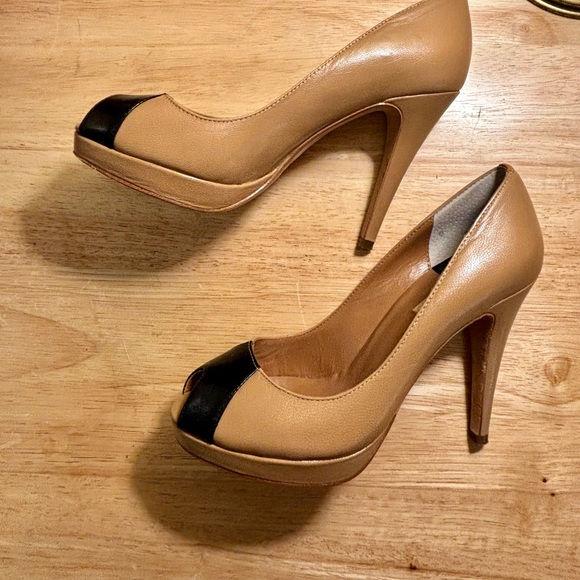 Max Studio Leather Peep-toe Heels Nude/Black Platform Womens Size 4.5M - Picture 5 of 10